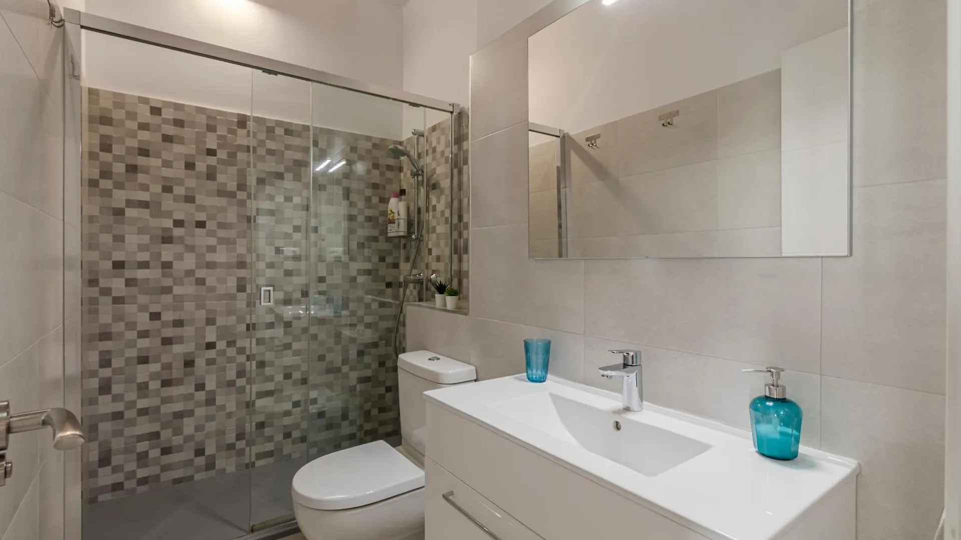 Arco Del Postigo Apartment Seville